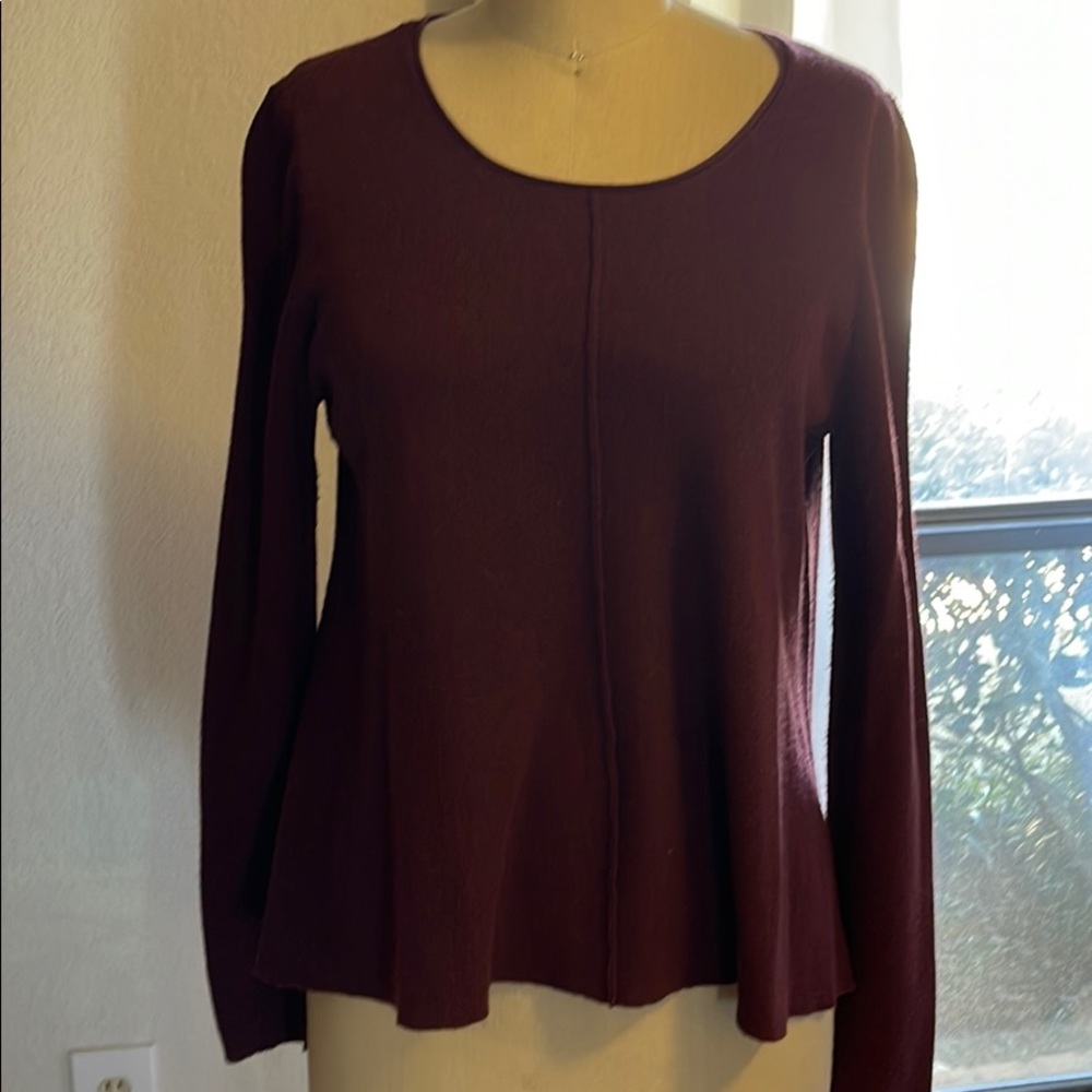 Eileen Fisher Plum round neck sweater Size Medium